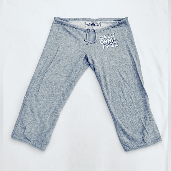 HOLLISTER cropped sweatpants - Picture 1 of 4